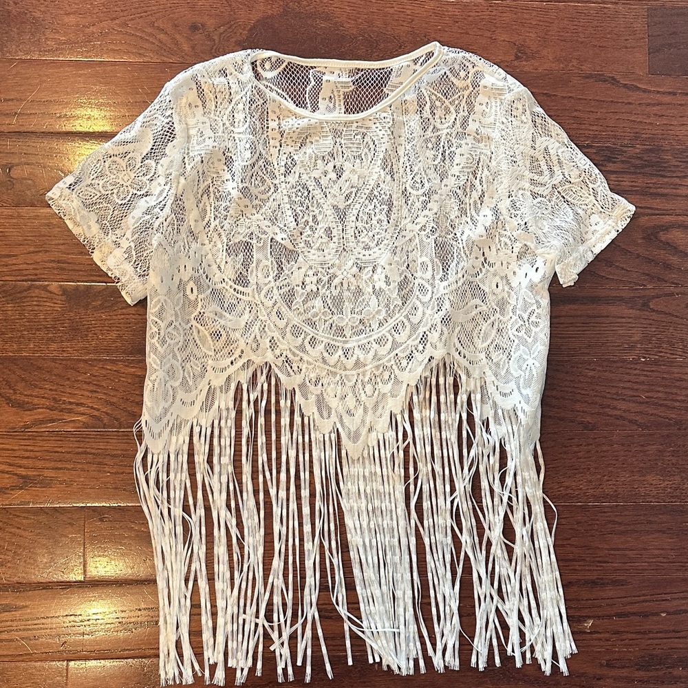 Brand New White Lace Fringe Top size medium